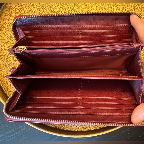 COACH Cora Purse Red Patent Leather Satchel - Picture 4 of 8